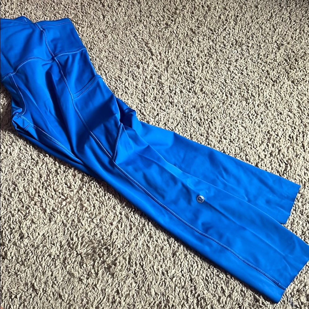 Lululemon electric blue leggings